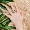 anillo-plata-925-textura.webp