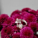 anillo-geranio-con-perla.webp