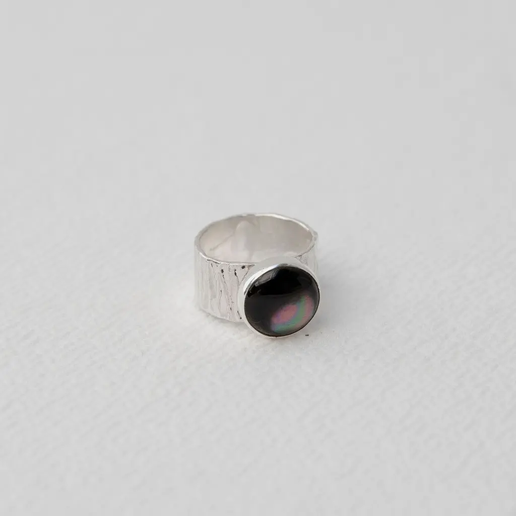 anillo-madre-perla-tahiti.webp