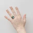 anillo-banda-texturada-labradorita-circular-grande.webp
