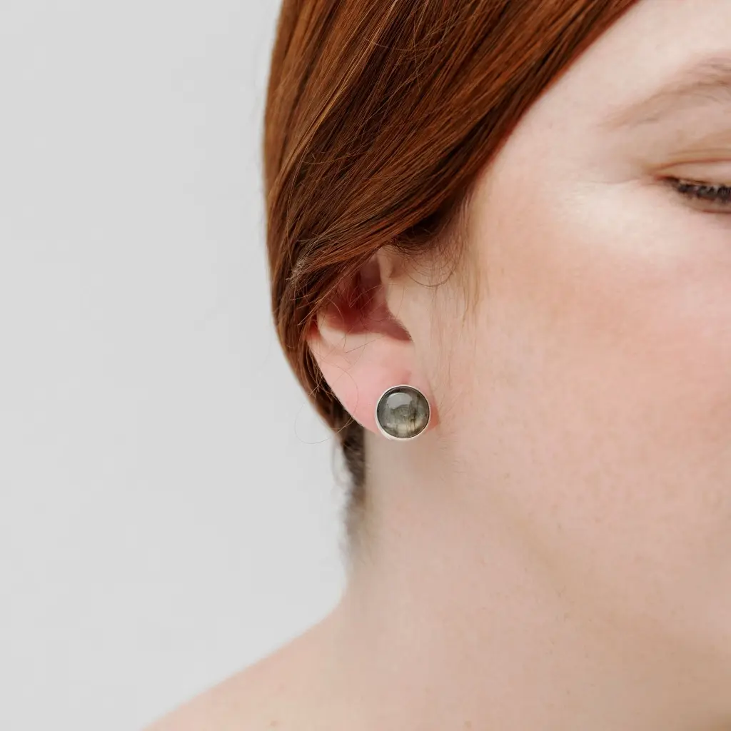 aretes-circular-labradorita-plata.webp