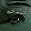 anillos-texturados-en-plata.webp