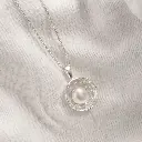 dije-plata-con-perla.webp