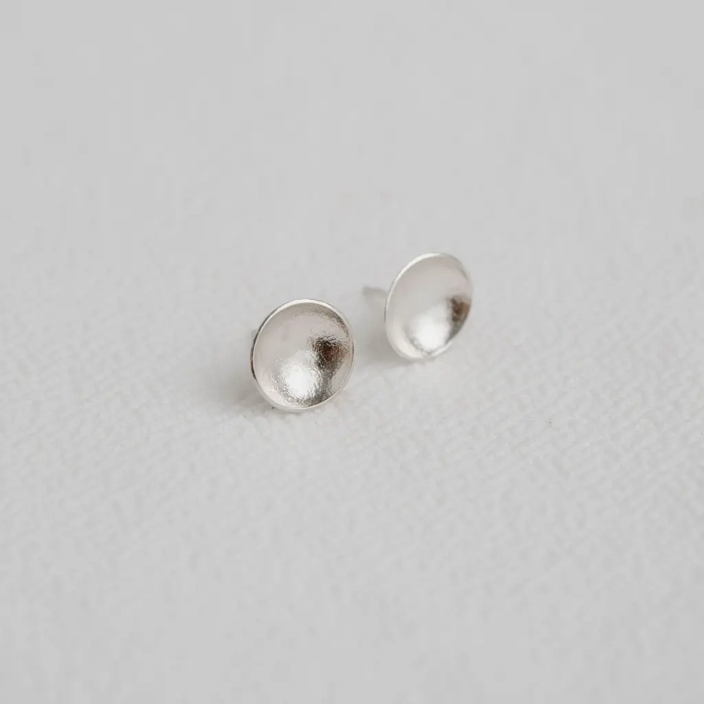 aretes_bowl_plata_texturados.webp