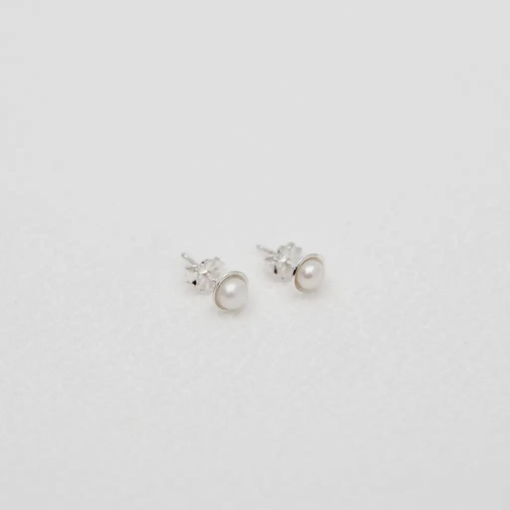 aretes_minis_perla_plata.webp