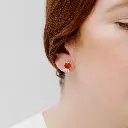 aretes_rojos_pequeños.webp