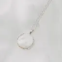 Dije Piedra Circular Grande (2).webp