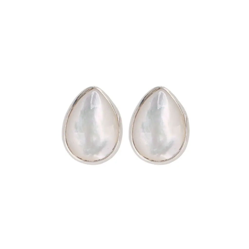 aretes_blancos_madre_perla.webp