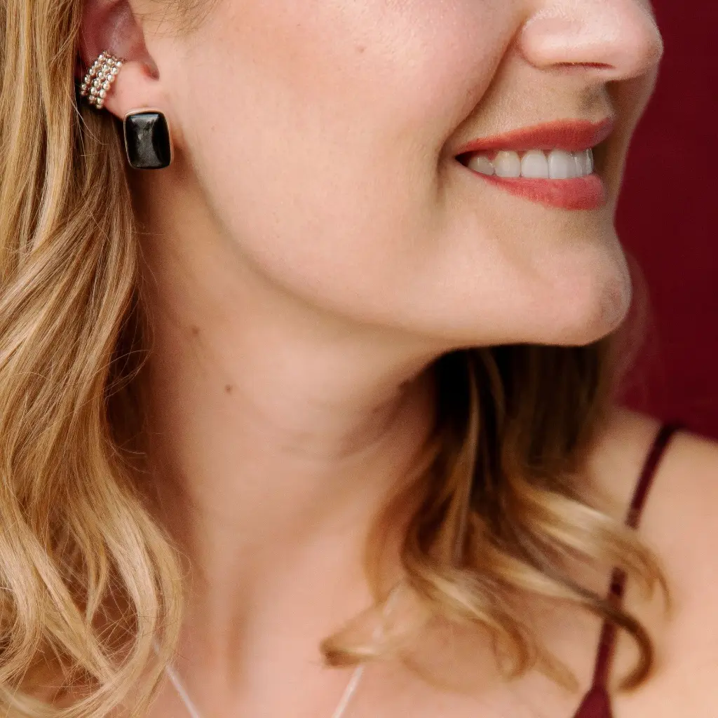 aretes_obsidiana.webp