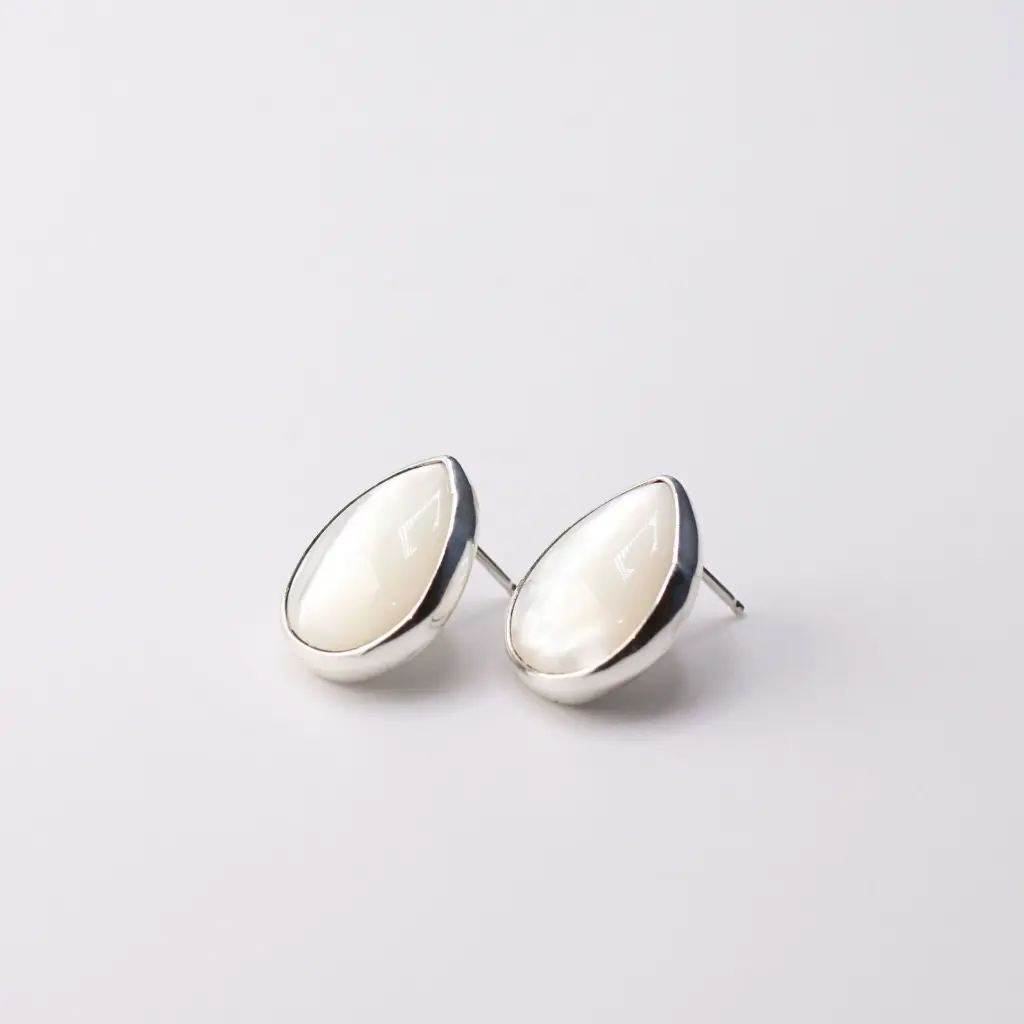 aretes_gota_madre_perla.webp