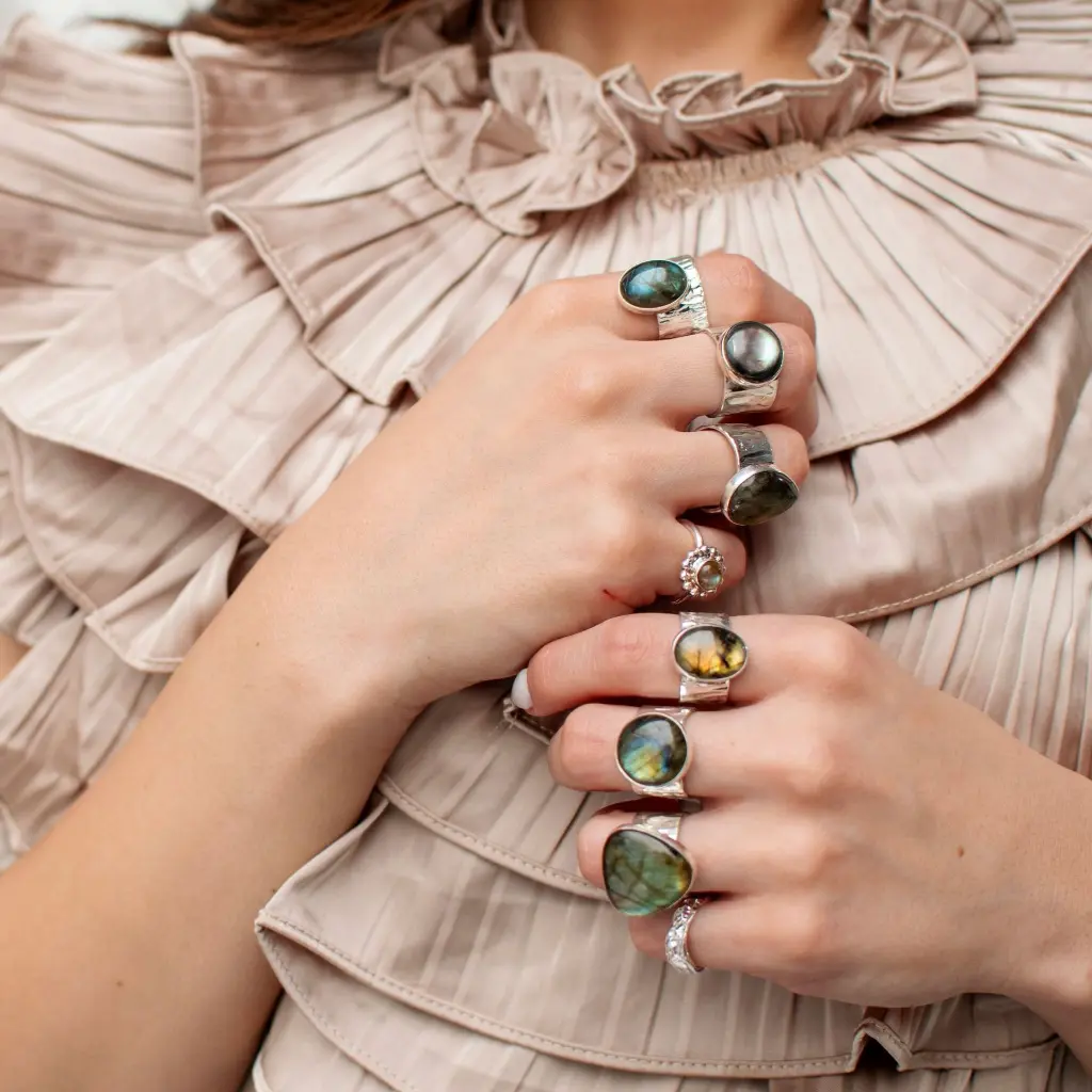 anillos_piedras.webp