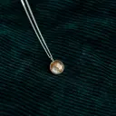 Dije Piedra Circular Pequeña