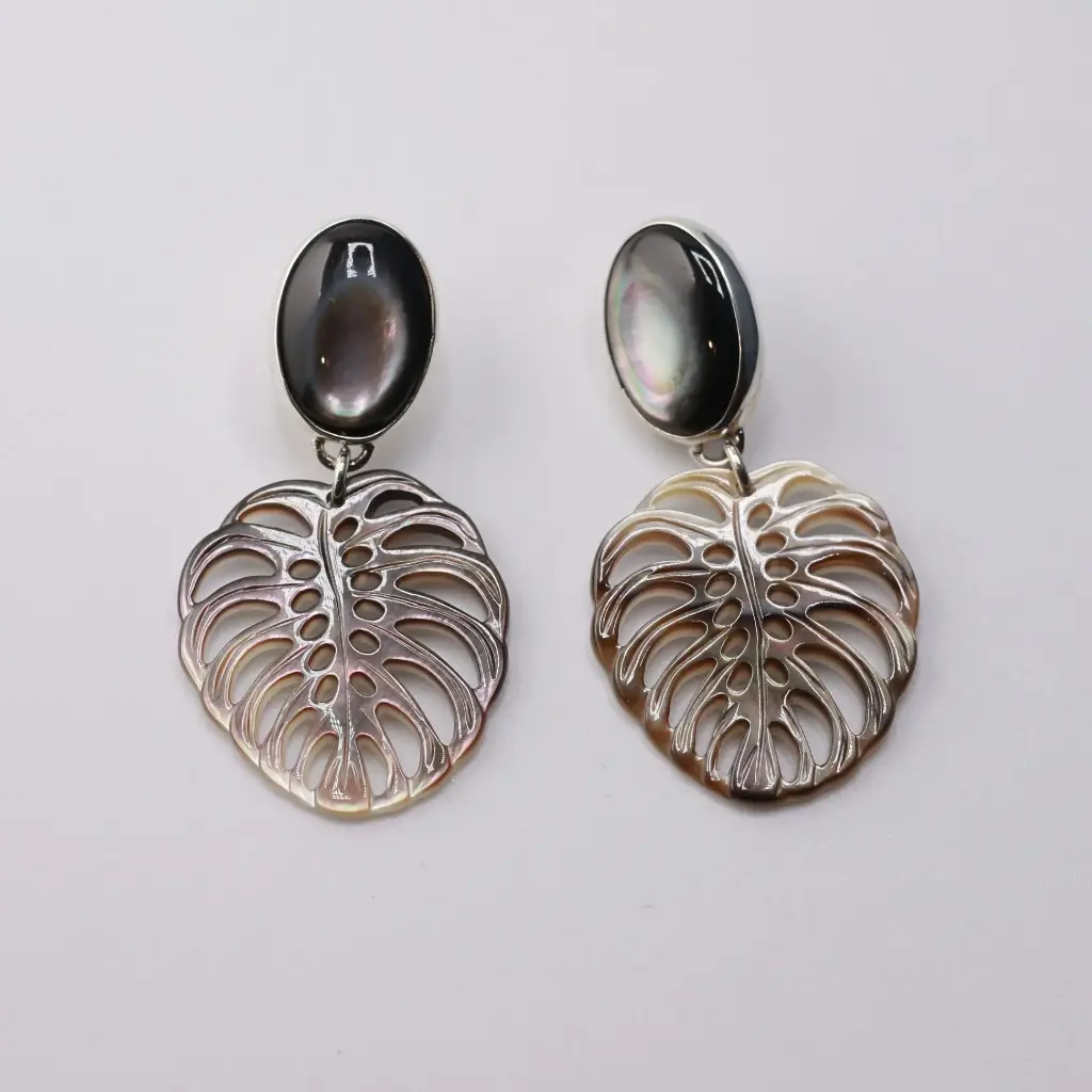 Aretes Concha Hoja Monstera