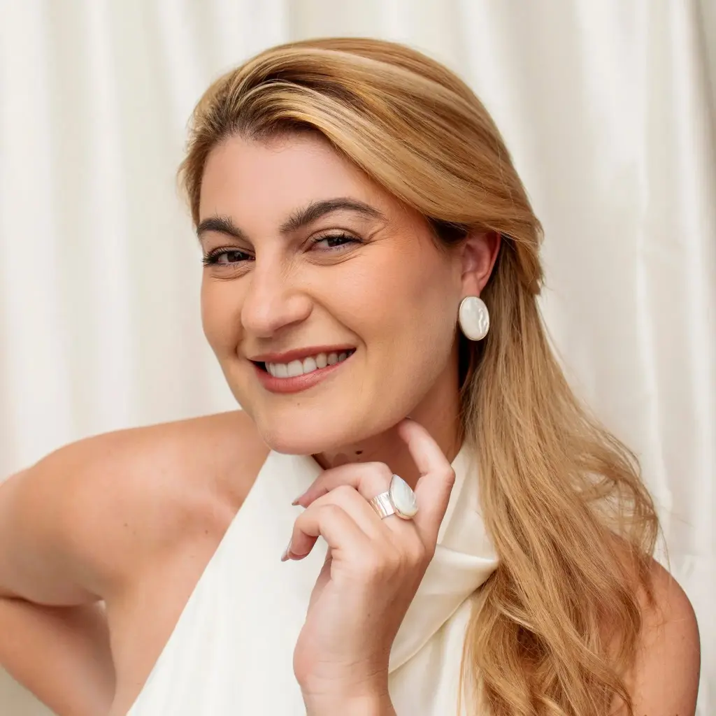 Anillo Banda Delgada Piedra Gota Grande