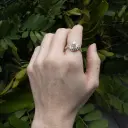 Anillo Granulado con Perla