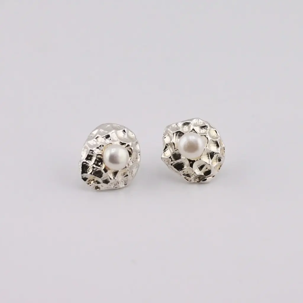 Aretes Texturado Perlas