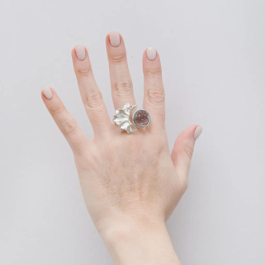 Anillo Drusa con Geranio