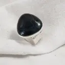 Anillo Banda Delgada Piedra Triangular Grande