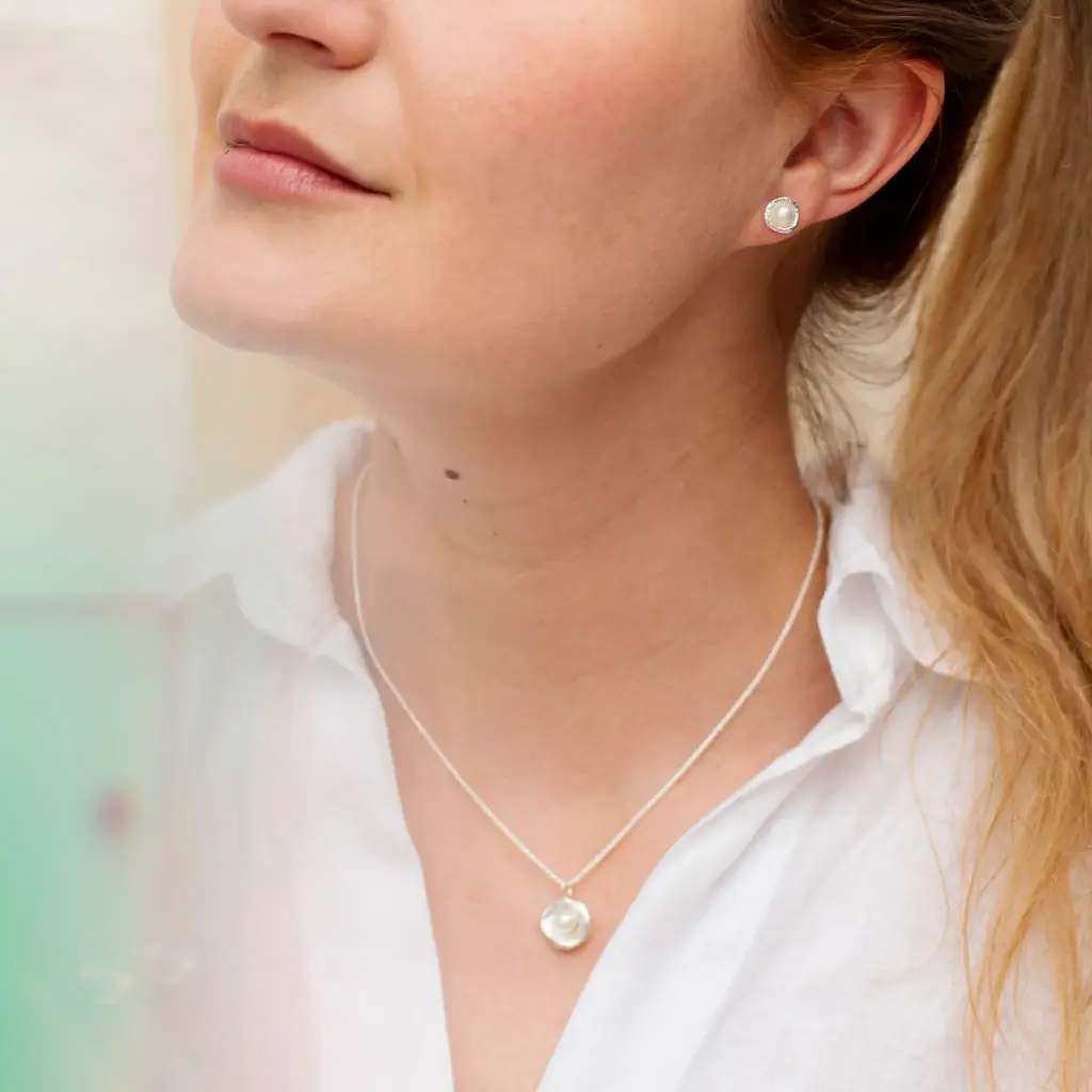 Aretes Guacal Perla Pequeños