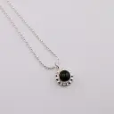 Dije Flor Bolitas con Piedra