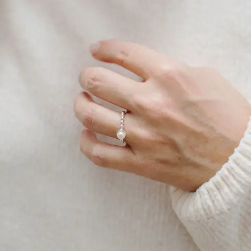 Anillo Minimal Bolitas Perla