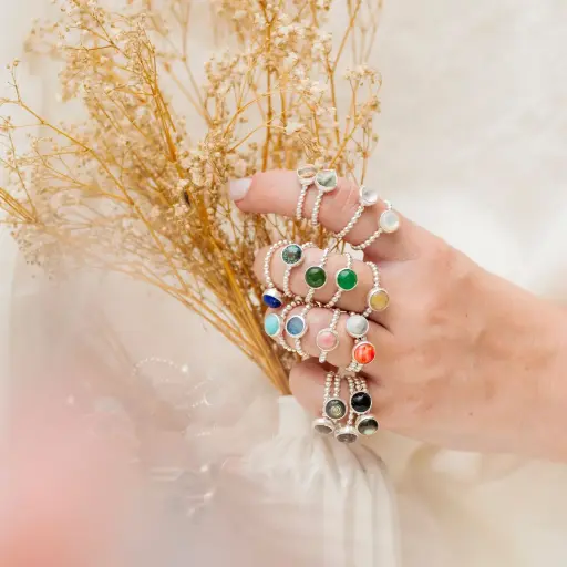 Anillo Bolitas Piedra