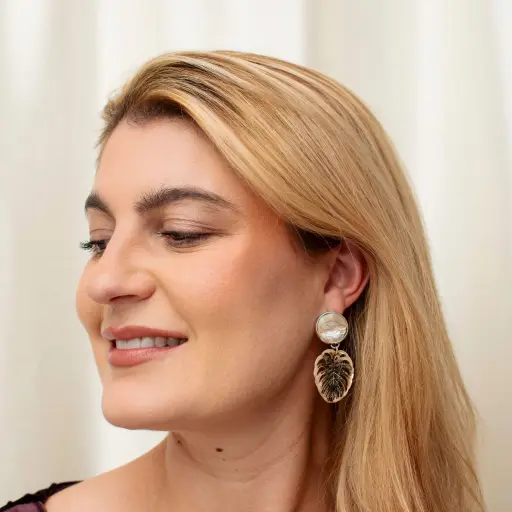 Aretes Concha Hoja Monstera