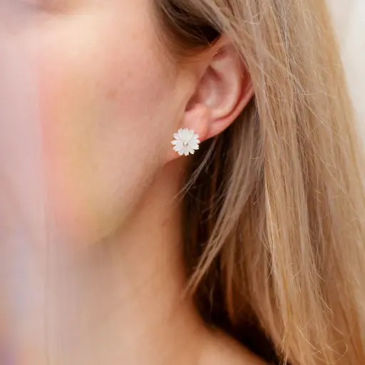 Aretes Concha Flor Grande